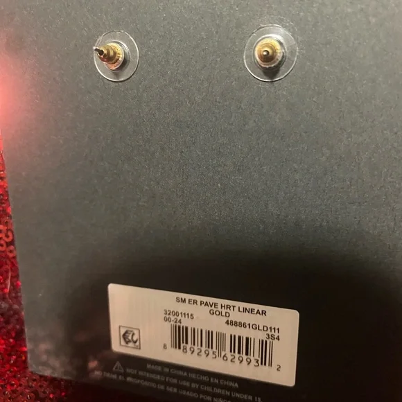 Madden NYC jewelry 4pc - Picture 7 of 8